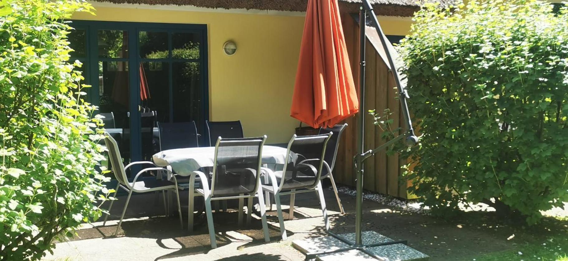 Reetdachhaus Holunder 2 Villa Puddemin Luaran gambar